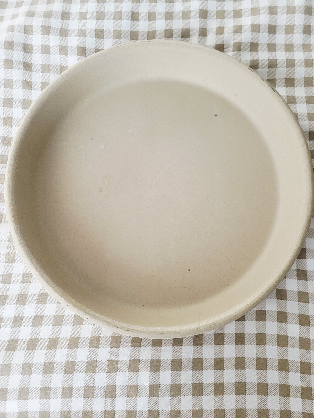 Pampered Chef Family Heritage Collection Round Stoneware 11" Baker